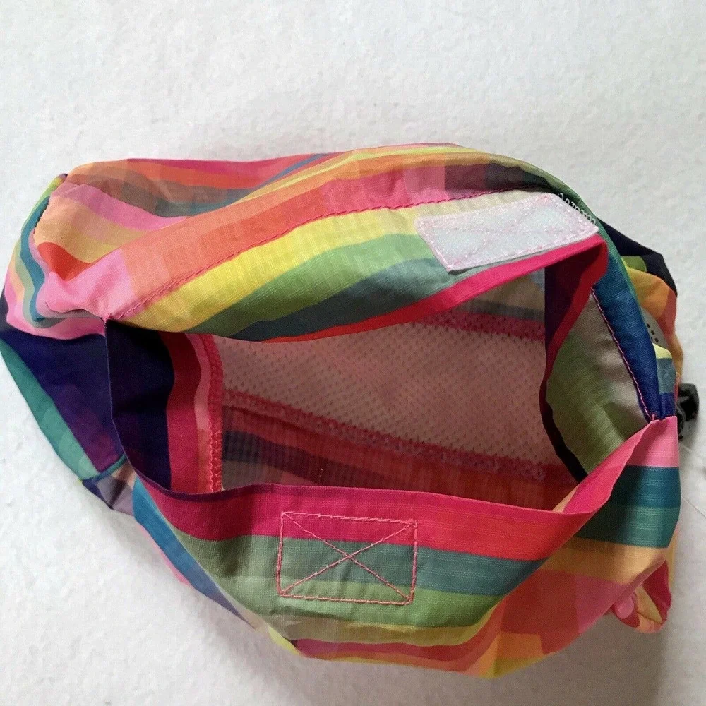 ❌SOLD❌ Converse “2/$20” NWOT Makeup Bag OS - Picture 9 of 10